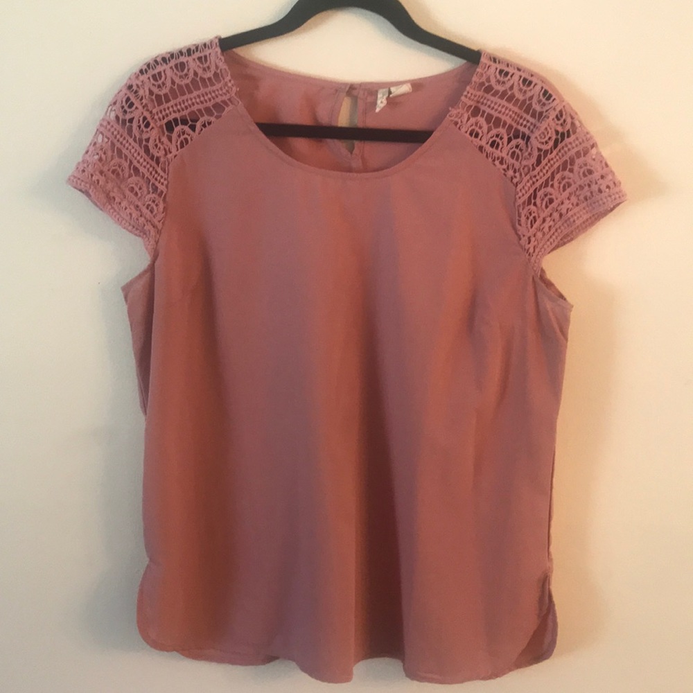 Dusty rose cap sleeve blouse